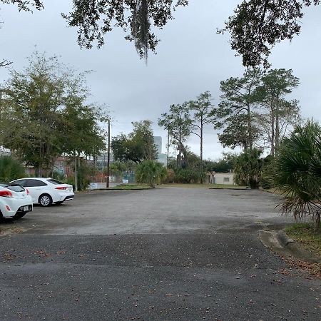 Modern House Minutes From Downtown Gainesville, Uf, Va & More! Εξωτερικό φωτογραφία
