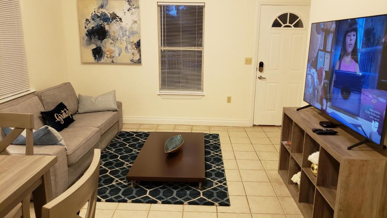 Modern House Minutes From Downtown Gainesville, Uf, Va & More! Εξωτερικό φωτογραφία