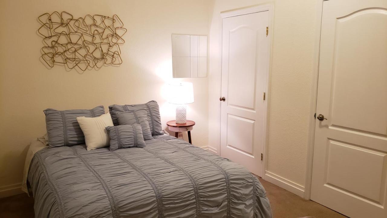 Modern House Minutes From Downtown Gainesville, Uf, Va & More! Εξωτερικό φωτογραφία